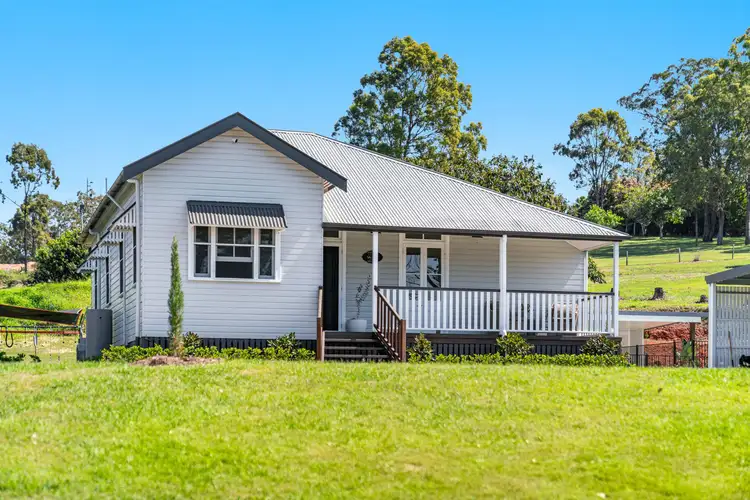 10 Camille Court, Spring Grove NSW 2470