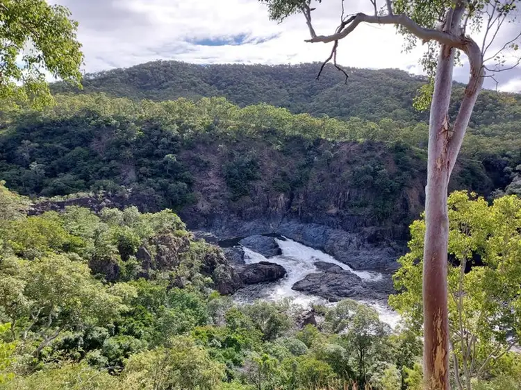 2386 Mulligan Highway