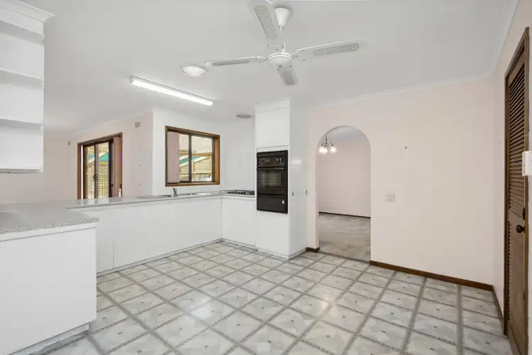 Sixth view of Homely house listing, 36 Nabilla Crescent, Strathdale VIC 3550