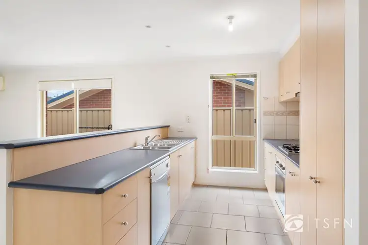 Fifth view of Homely house listing, 2/22 Mahon Avenue, Kennington VIC 3550
