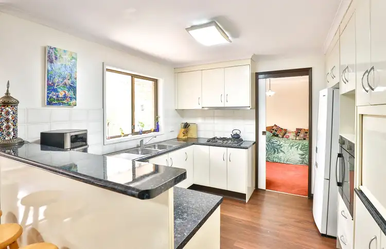 Second view of Homely house listing, 7 Bingara Close, Mildura VIC 3500