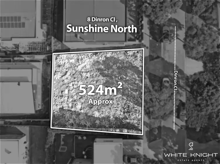 8 DINRON CLOSE, Sunshine North VIC 3020