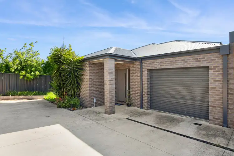 2/455A Napier Street, White Hills VIC 3550