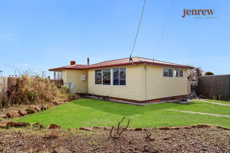 3 Ronald Crescent, Somerset TAS 7322
