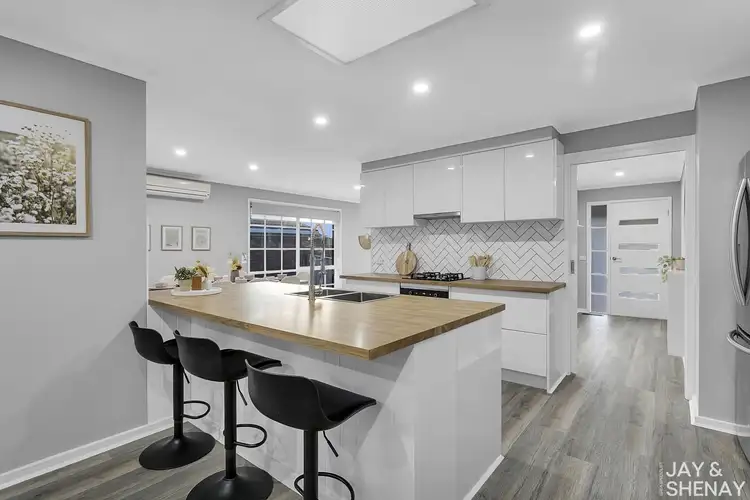Fifth view of Homely house listing, 14 Hanna Drive, Endeavour Hills VIC 3802