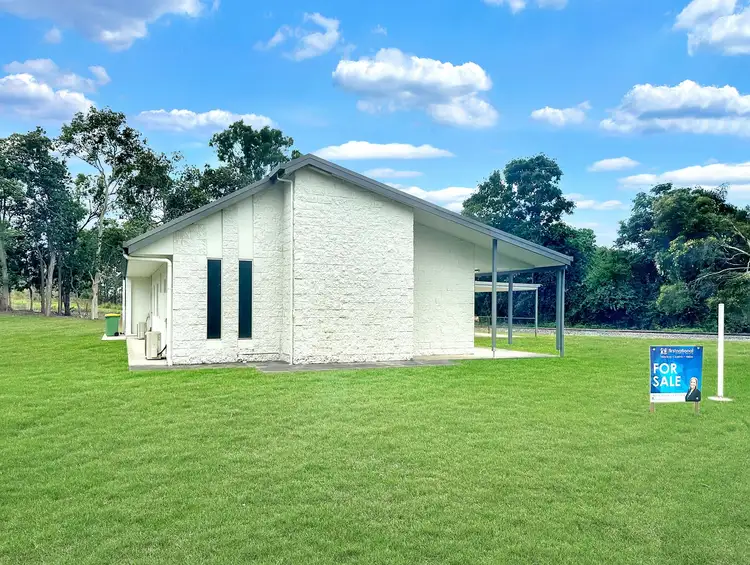 11 Golf Course Road, Sarina QLD 4737