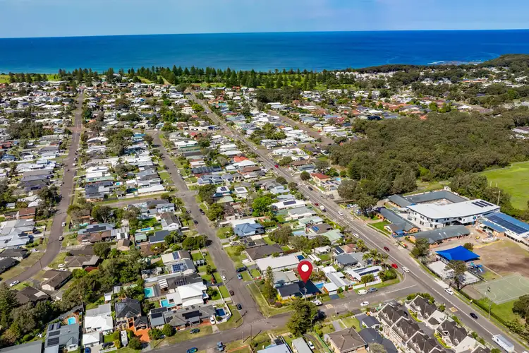 Fourth view of Homely house listing, 1 Bloomfield Street, Long Jetty NSW 2261