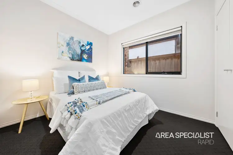 Fifth view of Homely house listing, 18 Dalziell Crescent, Cranbourne North VIC 3977