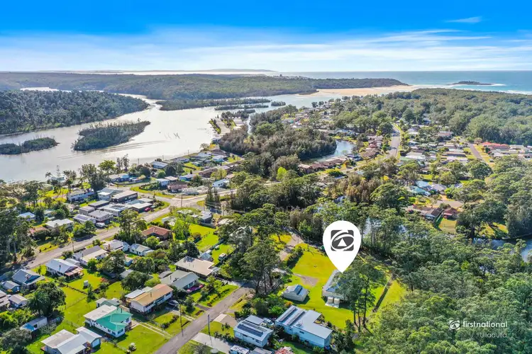 34 Spinks Avenue, Lake Conjola NSW 2539