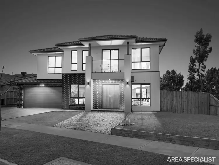8 Acton Street, Thornhill Park VIC 3335