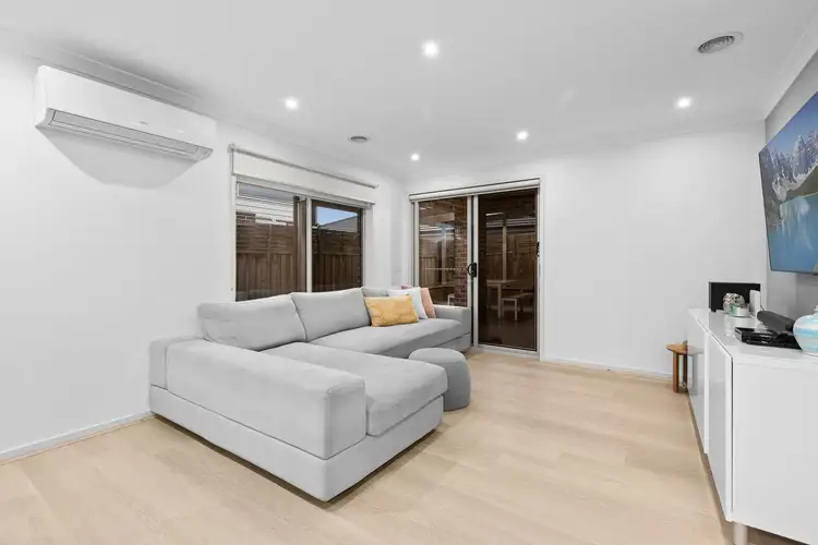 Sixth view of Homely house listing, 2 Cherryfield Drive, Keysborough VIC 3173