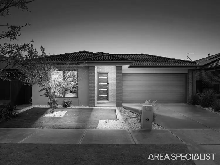72 Lancers Drive, Harkness VIC 3337