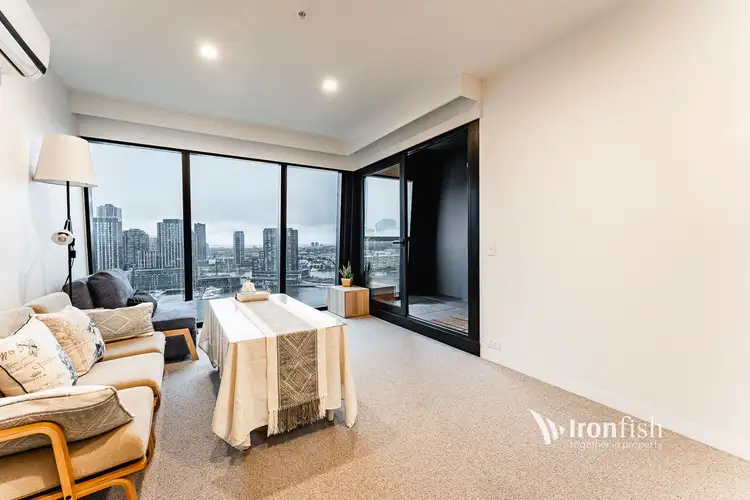 2114/8 Pearl River Road, Docklands VIC 3008