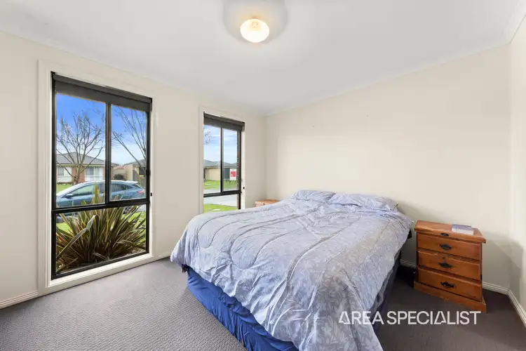 Fifth view of Homely house listing, 7 Barnes Way, Koo Wee Rup VIC 3981
