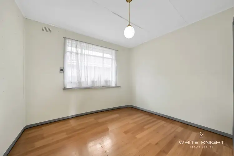 Sixth view of Homely house listing, 3 Ivanhoe Avenue, St Albans VIC 3021