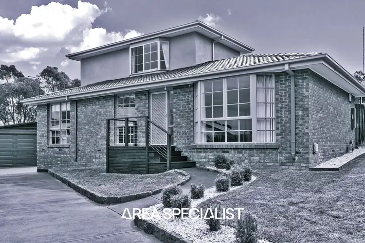 38 Barker Drive, Mooroolbark VIC 3138