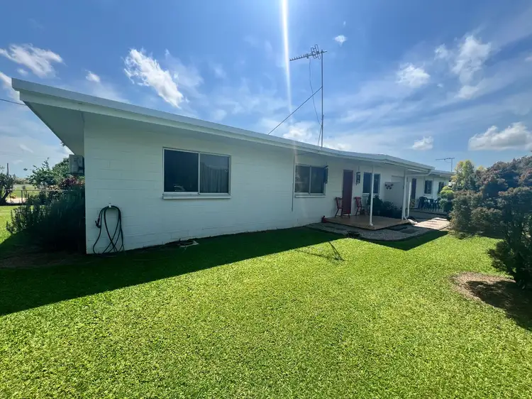 16 Dayman Street, Goondi Bend QLD 4860