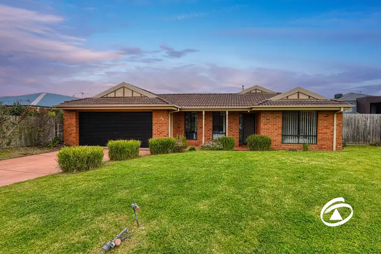 19A Lake View Drive, Narre Warren South VIC 3805