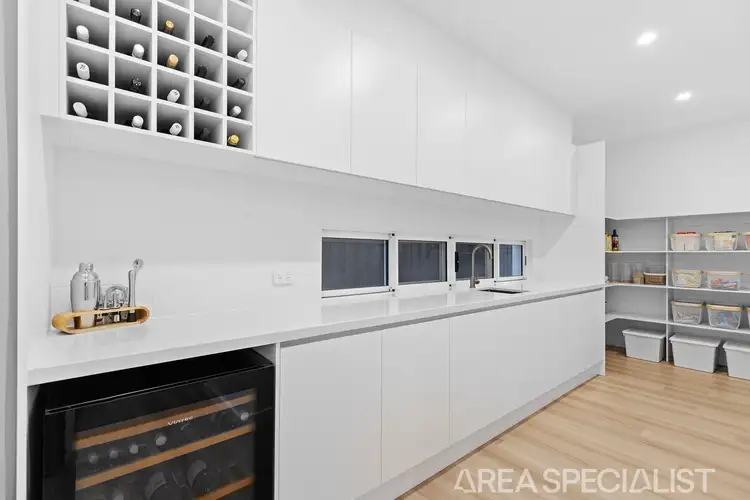 Sixth view of Homely house listing, 32 Brilliante Circuit, Langwarrin VIC 3910