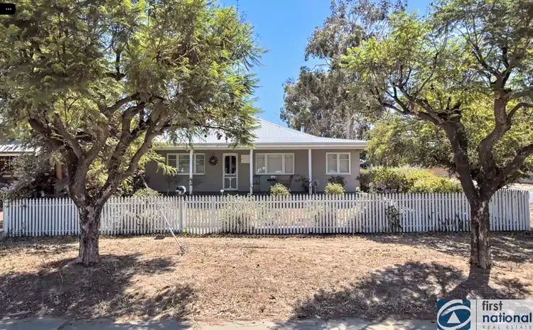 8 Fermoy Avenue, Northam WA 6401