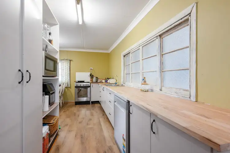 Sixth view of Homely house listing, 100 Woodward Street, Coolgardie WA 6429