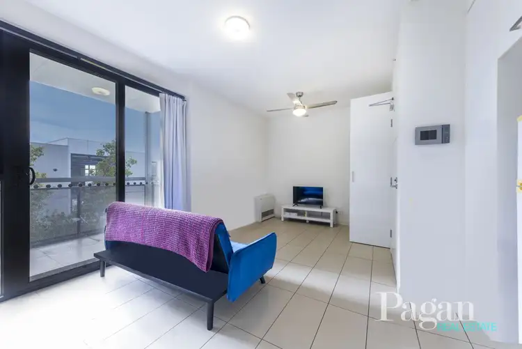 Third view of Homely apartment listing, 424/14-20 Nicholson Street, Coburg VIC 3058