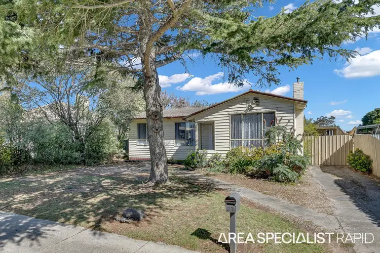 27 Spruhan Avenue, Norlane VIC 3214