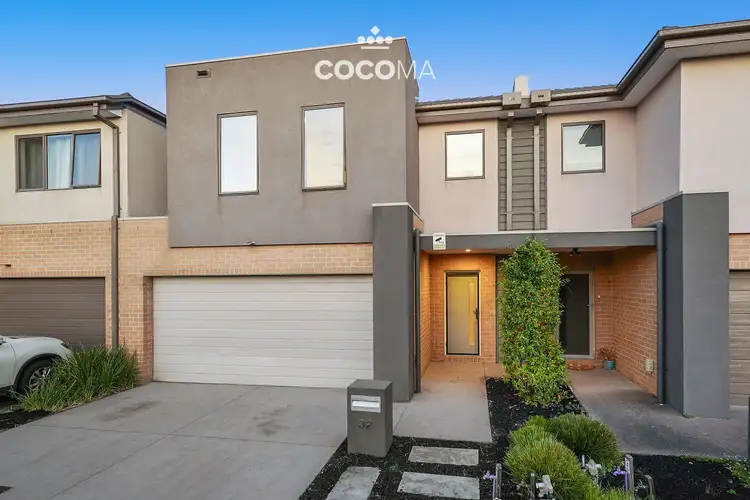 Second view of Homely townhouse listing, 32 Colville Crescent, Keysborough VIC 3173