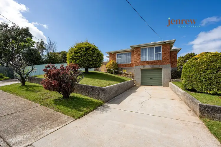17 Richardson Crescent, Park Grove TAS 7320