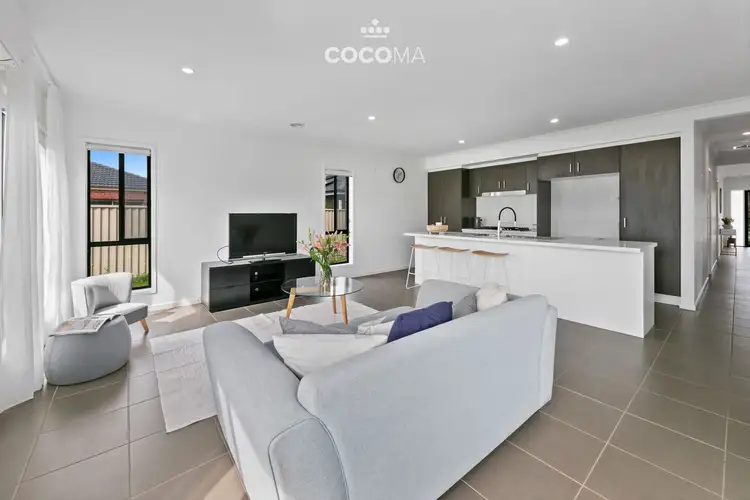 Fifth view of Homely house listing, 21 Anton Drive, Alfredton VIC 3350