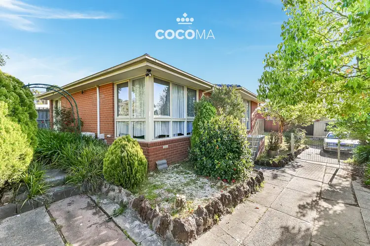 14 Calrossie Close, Endeavour Hills VIC 3802