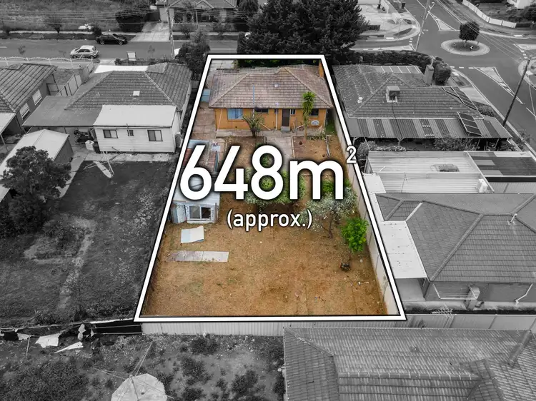 Second view of Homely house listing, 4 Cowper Avenue, St Albans VIC 3021
