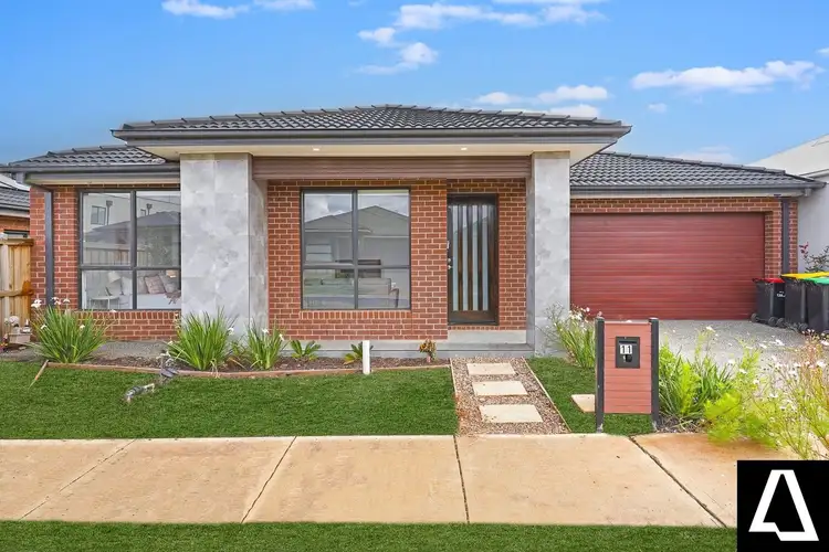 11 Mustang Circuit, Bonnie Brook VIC 3335