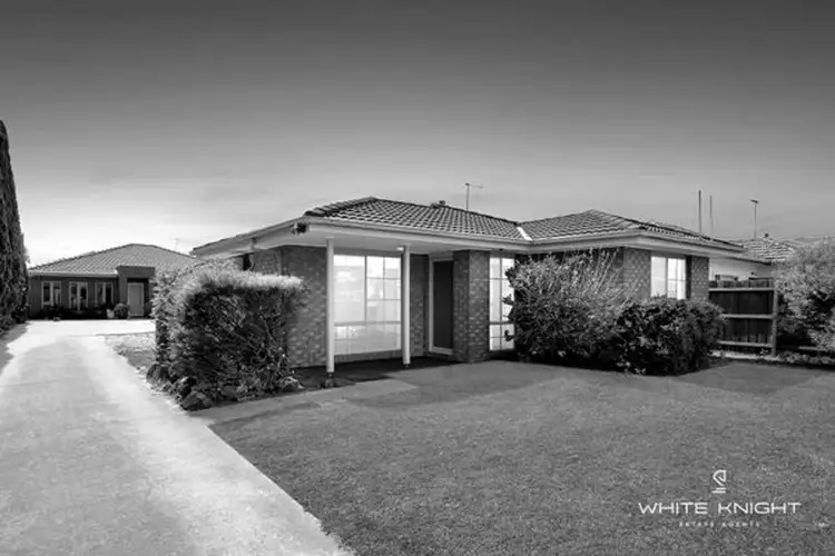 1/110 Biggs Street, St Albans VIC 3021