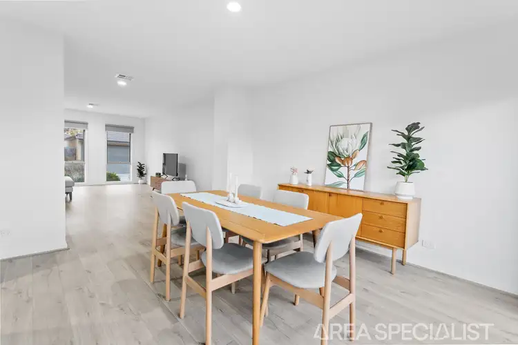 Fourth view of Homely townhouse listing, 4/3 Warrenwood Place, Langwarrin VIC 3910