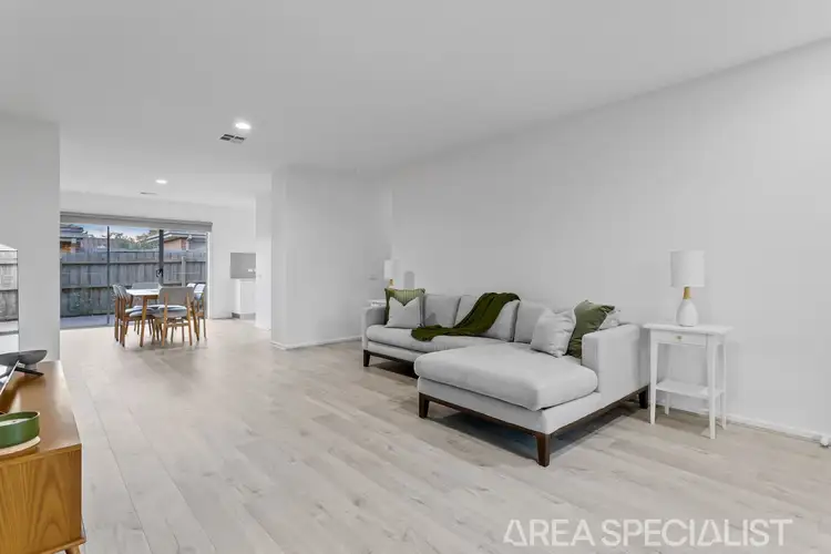 Sixth view of Homely townhouse listing, 4/3 Warrenwood Place, Langwarrin VIC 3910