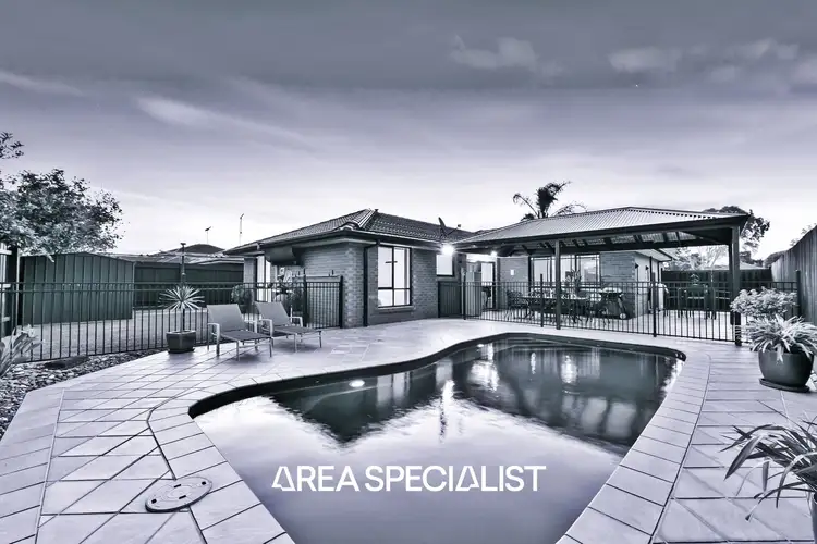 Main view of Homely house listing, 17 Jacqueline Drive, Aspendale Gardens VIC 3195