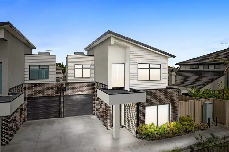 2/14 Packard Street, Keilor Downs VIC 3038