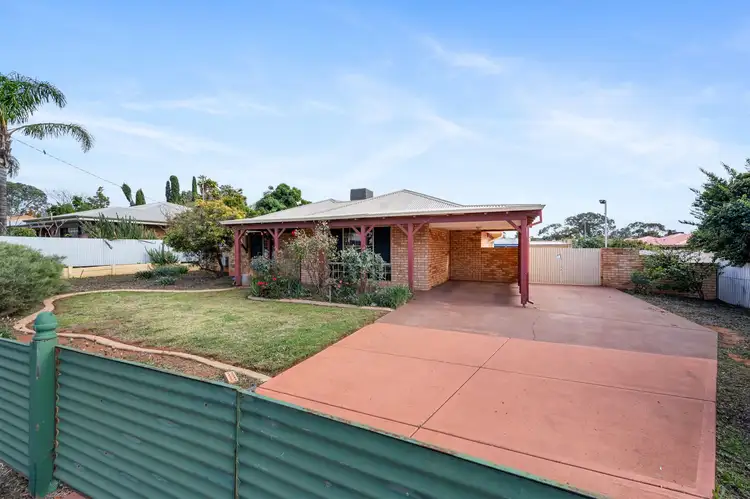 Second view of Homely house listing, 4 Geere Court, Hannans WA 6430