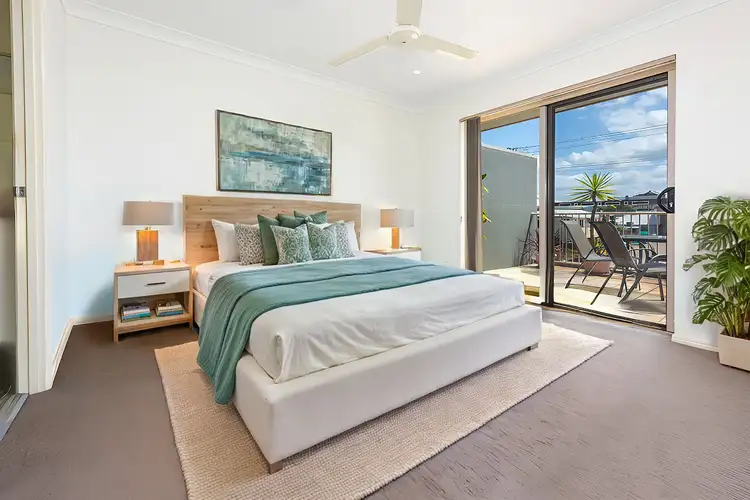 Fifth view of Homely unit listing, 3/2 McIlwraith Street, Childers QLD 4660