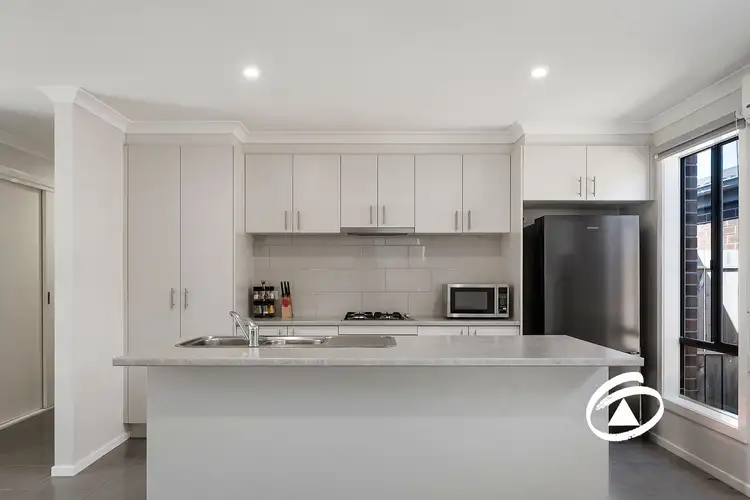 Second view of Homely unit listing, 4/5 Spencer Place, Pakenham VIC 3810