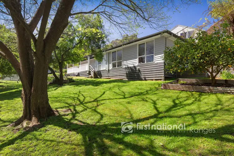 Main view of Homely house listing, 5 Cockatoo Avenue, Cockatoo VIC 3781