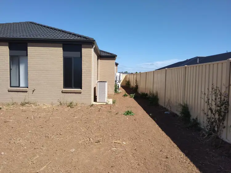 Third view of Homely house listing, 7 Heron Court, Kialla VIC 3631