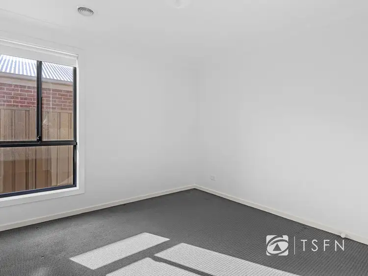 Fourth view of Homely house listing, 5 Bradfield Loop, Strathfieldsaye VIC 3551