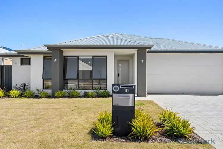 10 Lockhart Street, Coodanup WA 6210