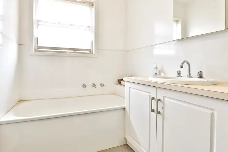 Sixth view of Homely house listing, 13 Namoi Avenue, Red Cliffs VIC 3496