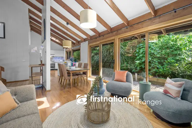 10 Belgrave Avenue, Belgrave VIC 3160