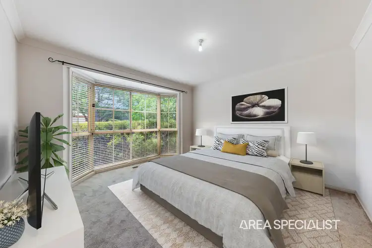 Fourth view of Homely house listing, 10 Stradbroke Close, Berwick VIC 3806