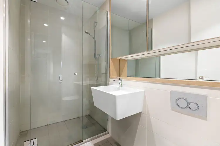 Fifth view of Homely apartment listing, 207/89 Roden Street, West Melbourne VIC 3003
