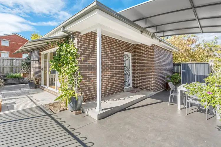 7A Edinburgh Road, Forestville NSW 2087